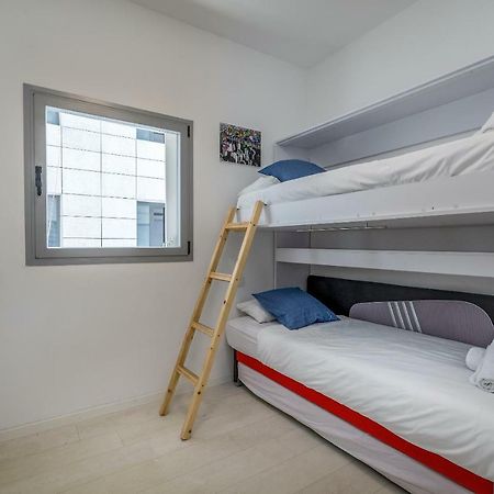 תל אביב Beautiful Sunny 3 Bedrooms In Font Of The Beach מראה חיצוני תמונה